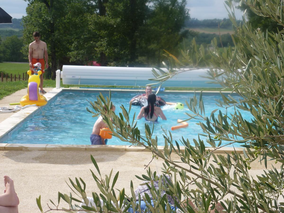 Auberge Le Gabachou Montpezat-de-Quercy Exterior foto